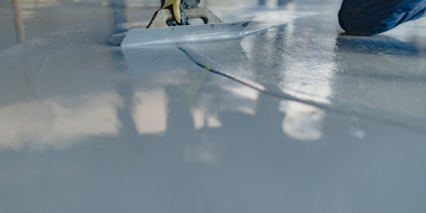 Pintar Fachadas de Naves Industriales, Fábricas y Almacenes Caseres · Pavimentos para Pintado de Parkings